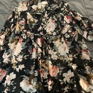 (Sheer) Maternity shirt